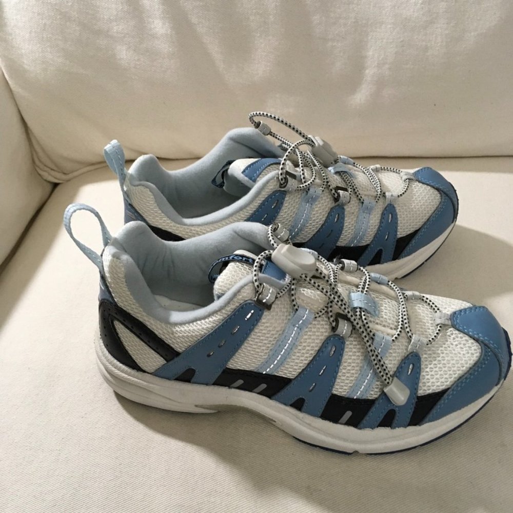NWOT Dr. Comfort Women's Athletic Refresh Shoes - Picture 4 of 7